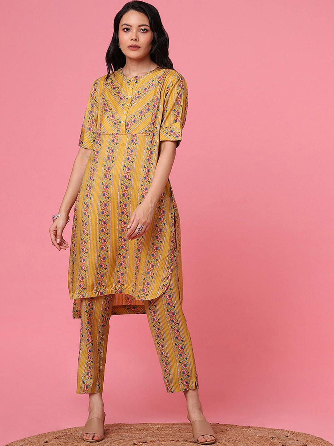 

Marigold Lane Ethnic Motifs Printed Straight Kurta, Mustard