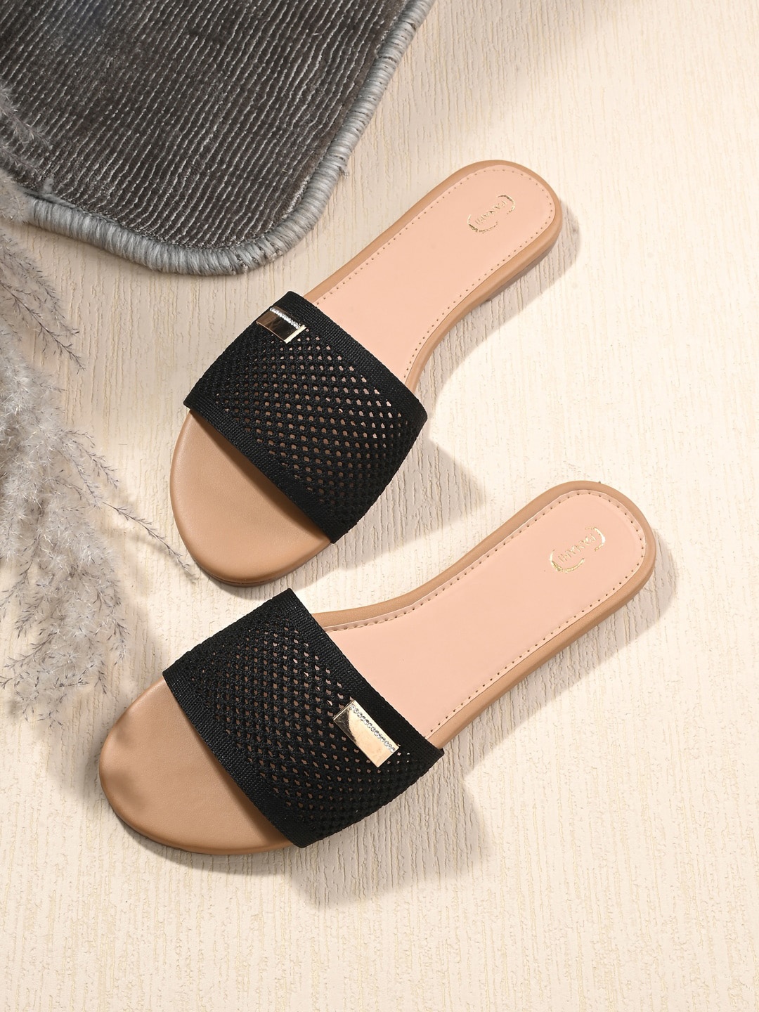 

PANAHI Women Woven Design Open Toe Flats, Black