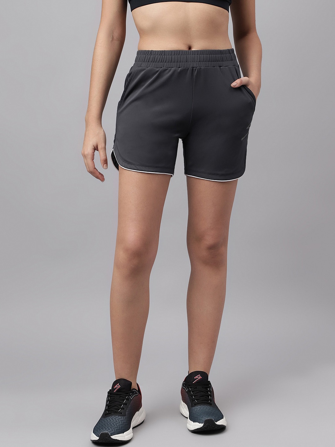

UNPAR Women Mid-Rise Sports Shorts, Grey
