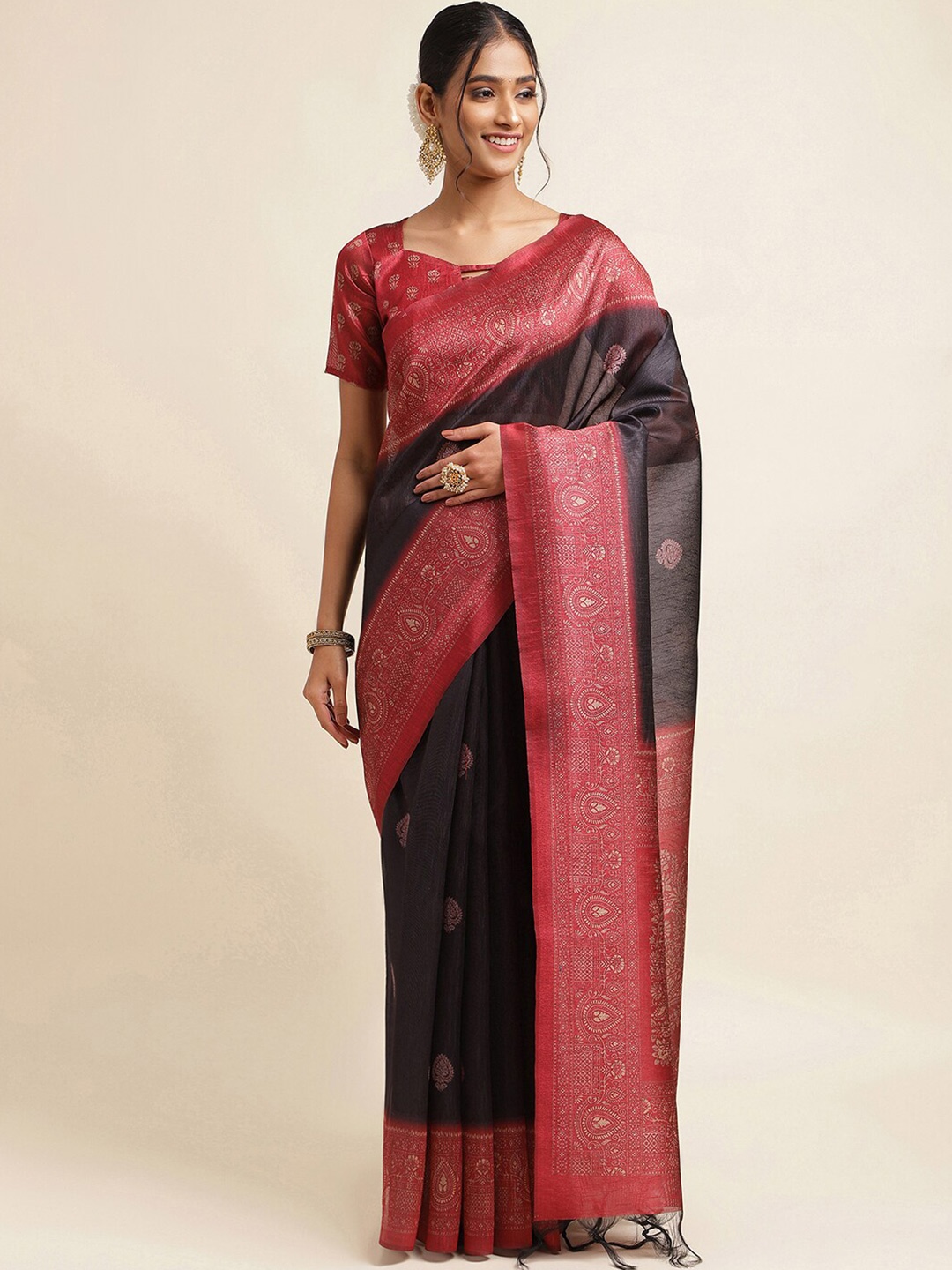 

Satrani Floral Printed Art Silk Saree, Black