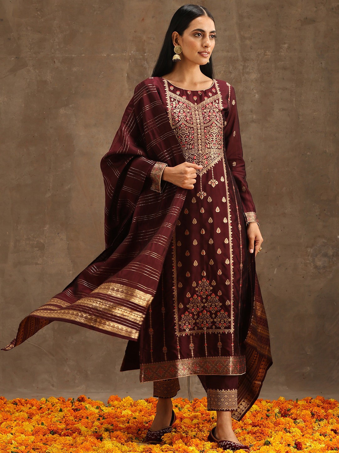 

Libas Burgundy Ethnic Motifs Printed Kurta With Trousers & With Dupatta