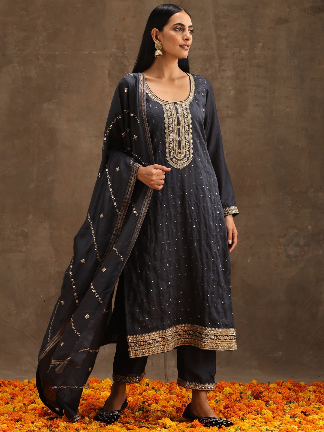 

Libas Grey Ethnic Motifs Embroidered Regular Kurta With Trousers & Dupatta