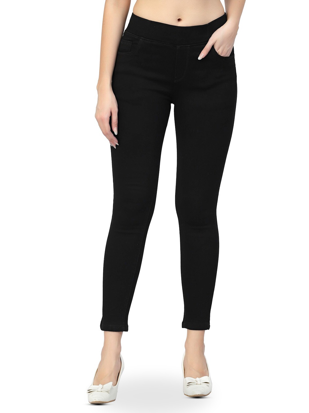 

Westwood Women Mid Rise Stretchable Skinny Fit Denim Jeggings, Black