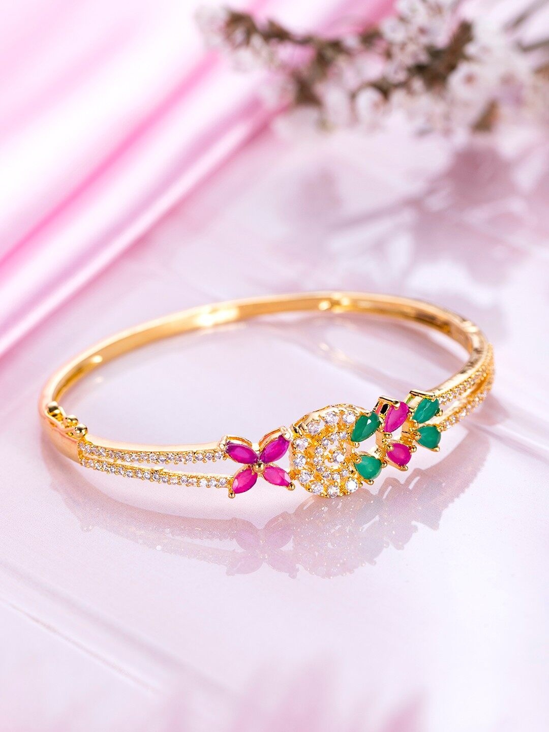 

Zavya 925 Pure Silver Cubic Zirconia Gold-Plated Cuff Bracelet