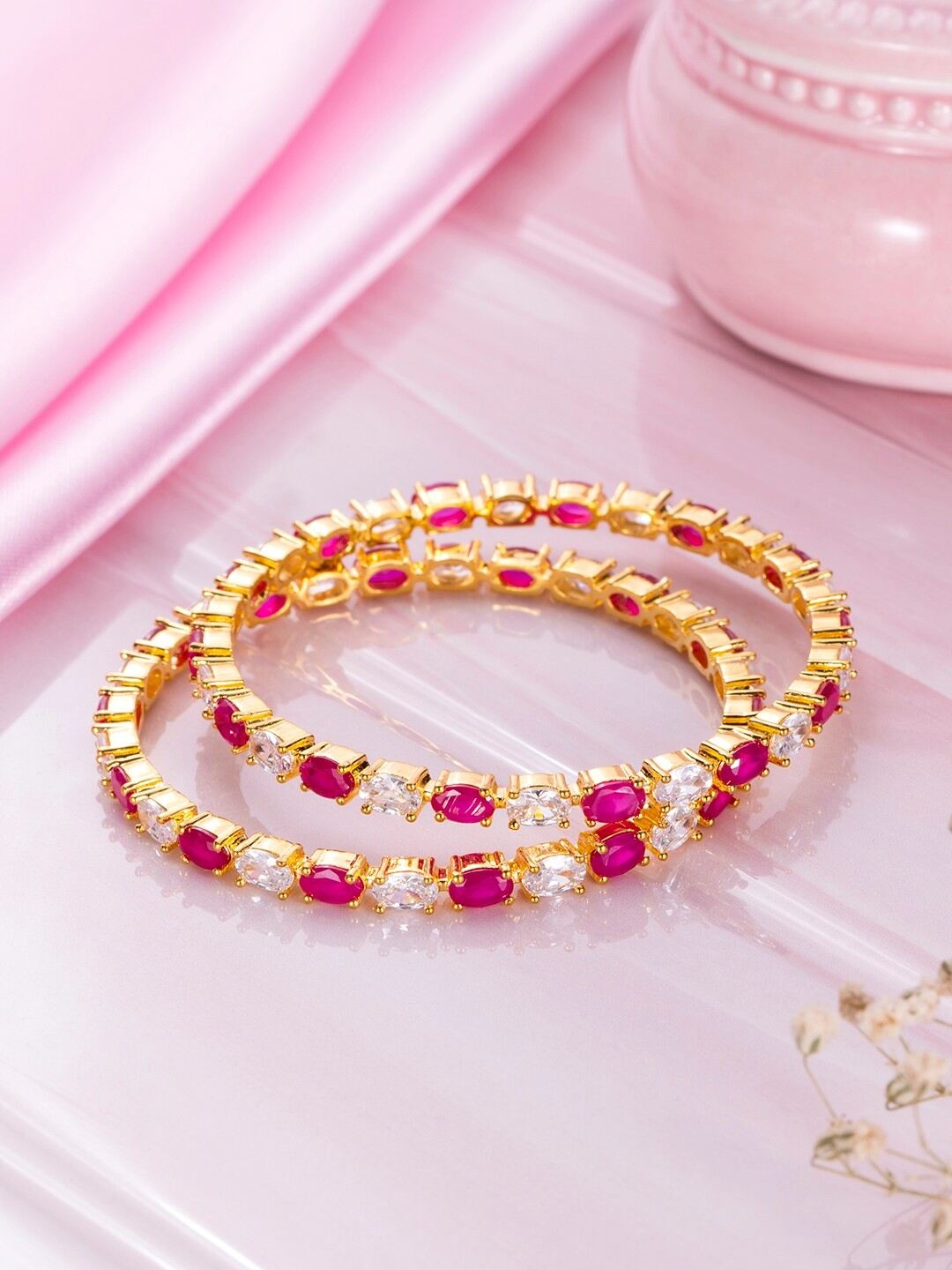 

Zavya Set of 2 925 Sterling Silver Gold-Plated Bangles
