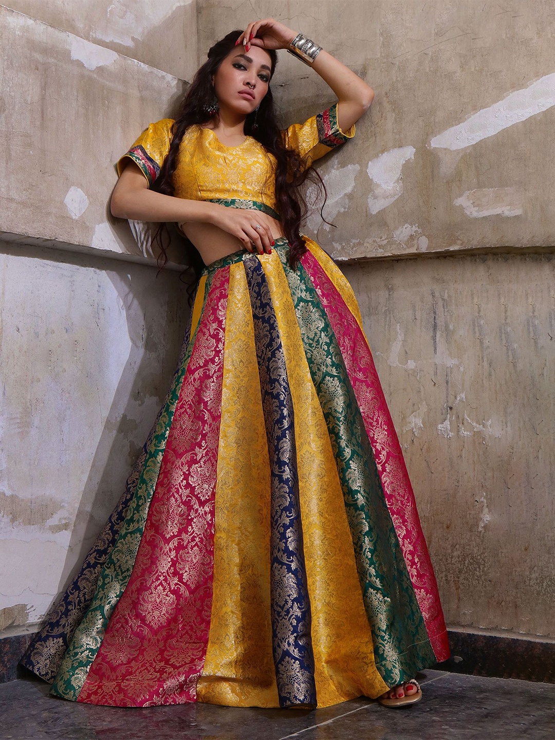 

Kedar Fab Woven Design Semi-Stitched Lehenga & Unstitched Blouse, Yellow