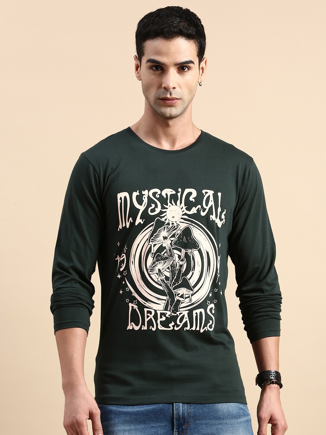 

BLACK RADIO Graphic Printed Cotton T-shirt, Green