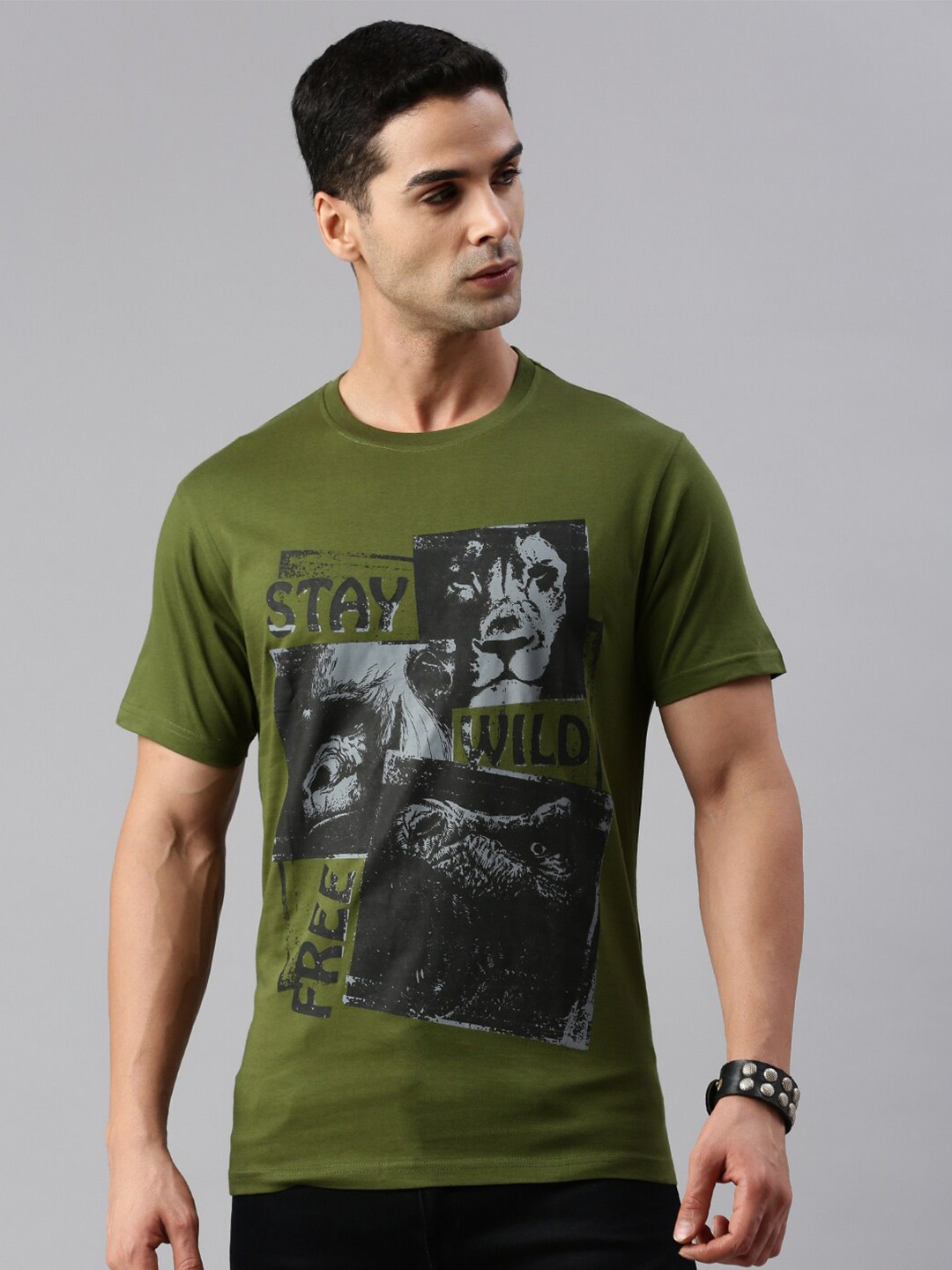 

BLACK RADIO Knitted Graphic Printed Cotton T-shirt, Olive