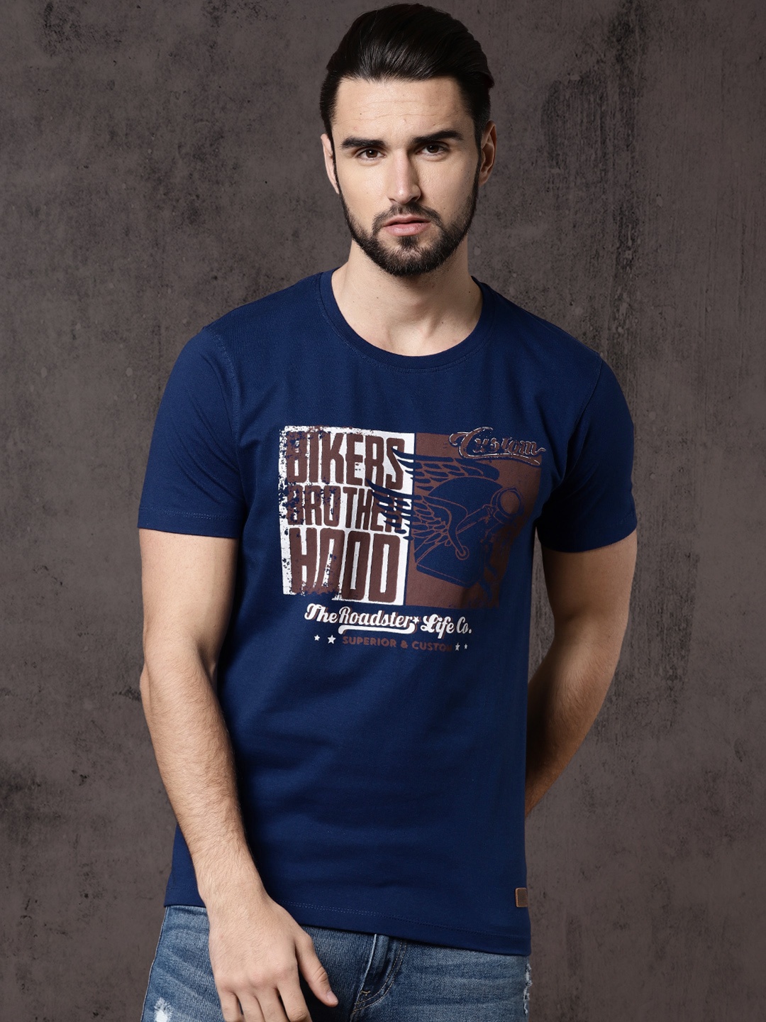 

Roadster Time Travlr Men Blue Printed Round Neck Pure Cotton T-shirt
