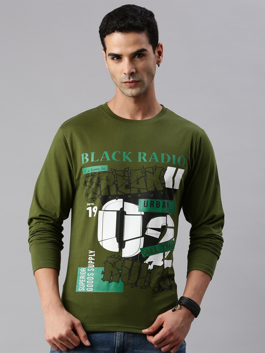 

BLACK RADIO Typography Printed Cotton T-shirt, Olive