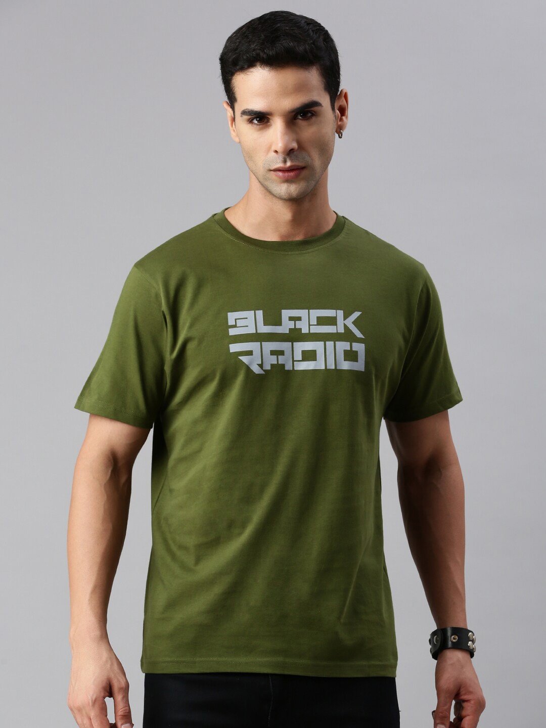 

BLACK RADIO Typography Printed Cotton T-shirt, Olive