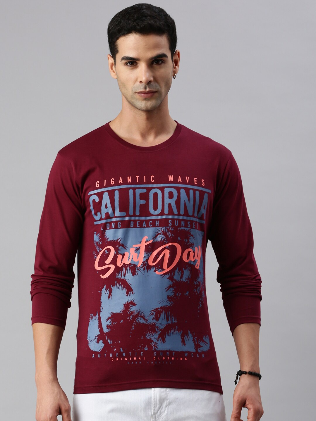 

BLACK RADIO Typography Printed Cotton T-shirt, Maroon