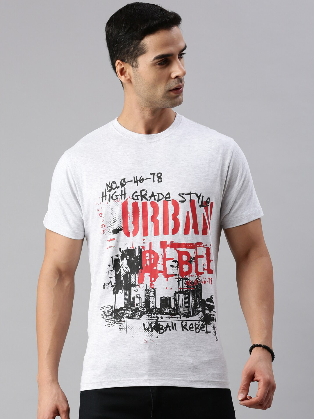 

BLACK RADIO Typography Printed Pure Cotton T-shirt, Off white