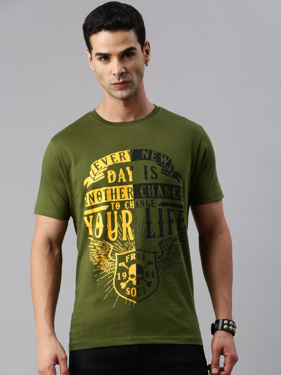 

BLACK RADIO Typography Printed Pure Cotton T-shirt, Olive