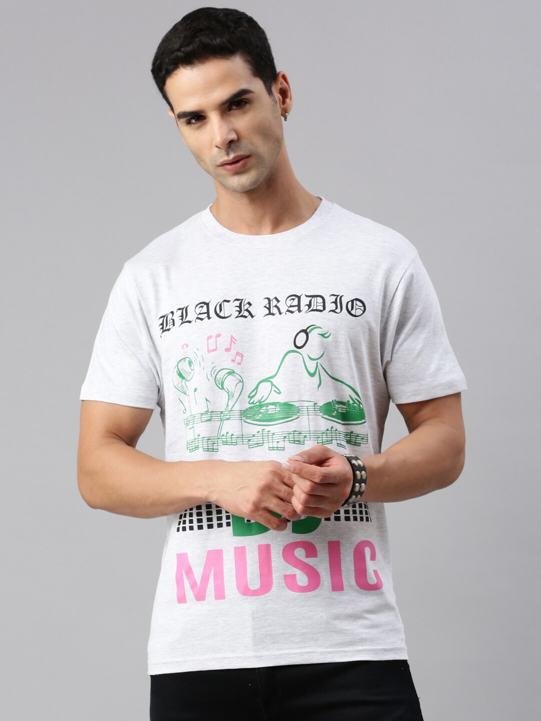 

BLACK RADIO Typography Printed Cotton T-shirt, Off white