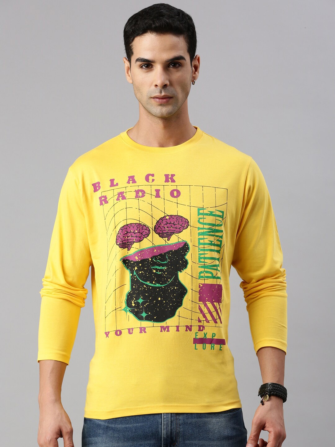 

BLACK RADIO Typography Printed Cotton T-shirt, Yellow