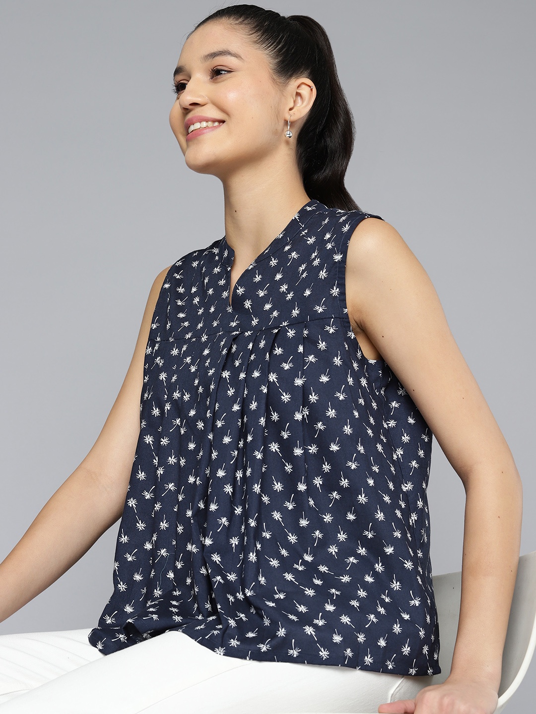 

HERE&NOW Floral Print Mandarin Collar Top, Navy blue