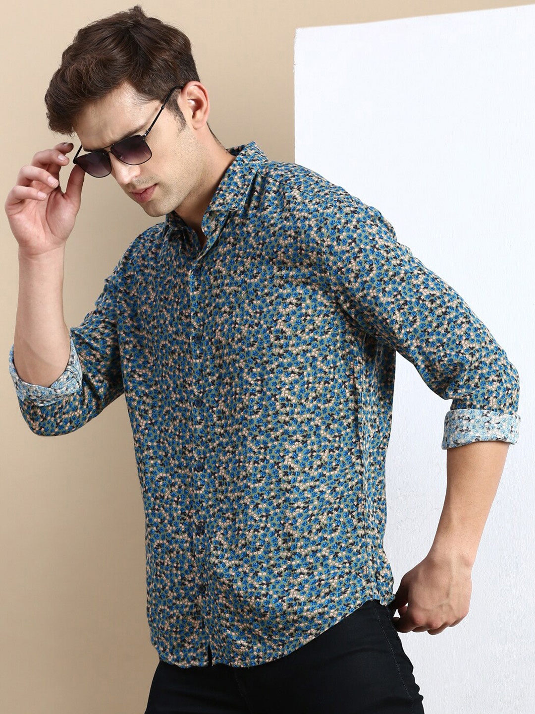 

SHOWOFF Premium Slim Fit Opaque Micro Ditsy Printed Cotton Casual Shirt, Beige