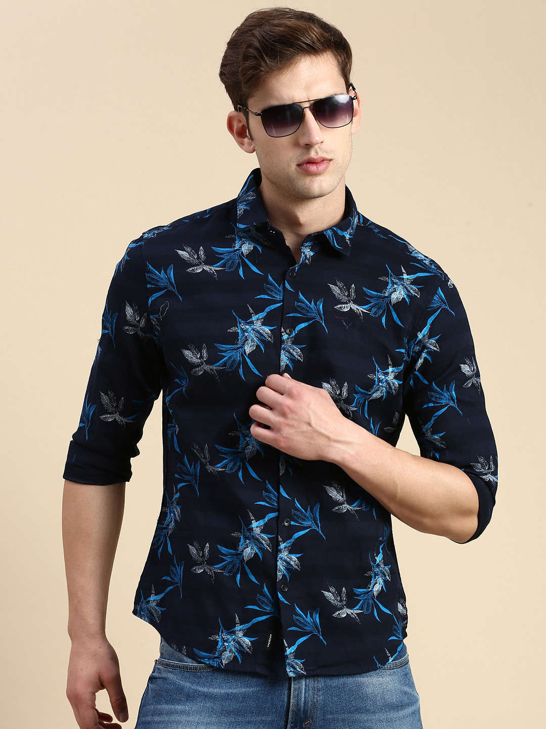 

SHOWOFF Floral Printed Comfort Slim Fit Cotton Casual Shirt, Navy blue