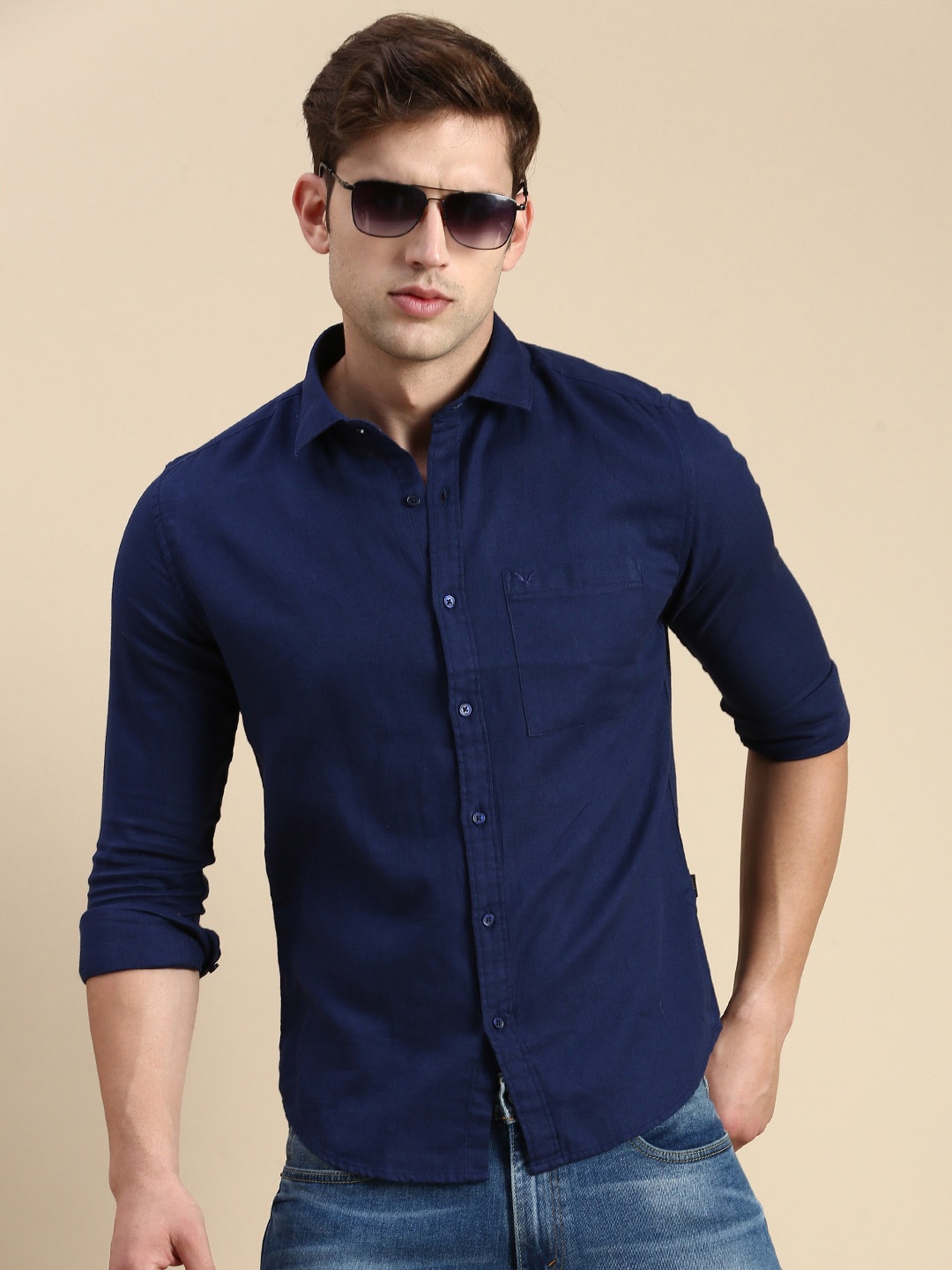 

SHOWOFF Men Comfort Slim Fit Opaque Casual Shirt, Navy blue
