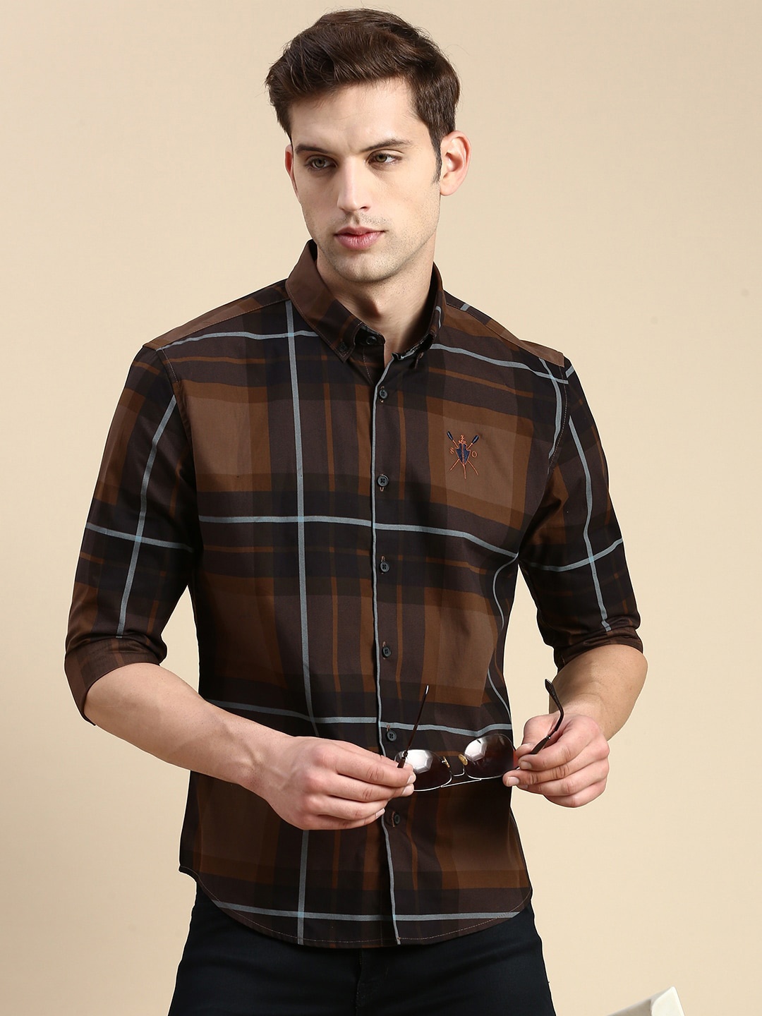 

SHOWOFF Comfort Slim Fit Tartan Checks Cotton Casual Shirt, Coffee brown