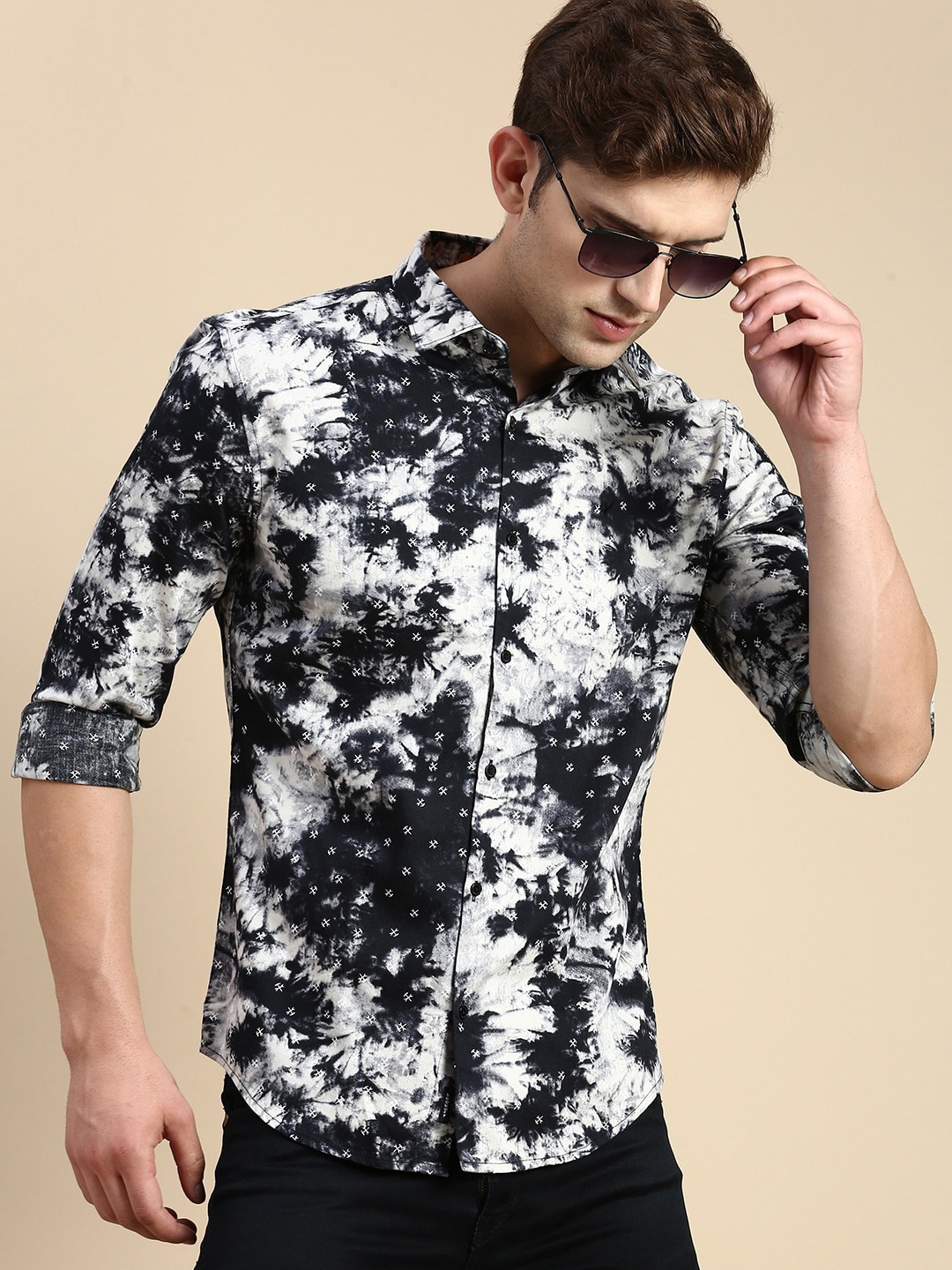 

SHOWOFF Abstract Printed Comfort Slim Fit Cotton Casual Shirt, Black