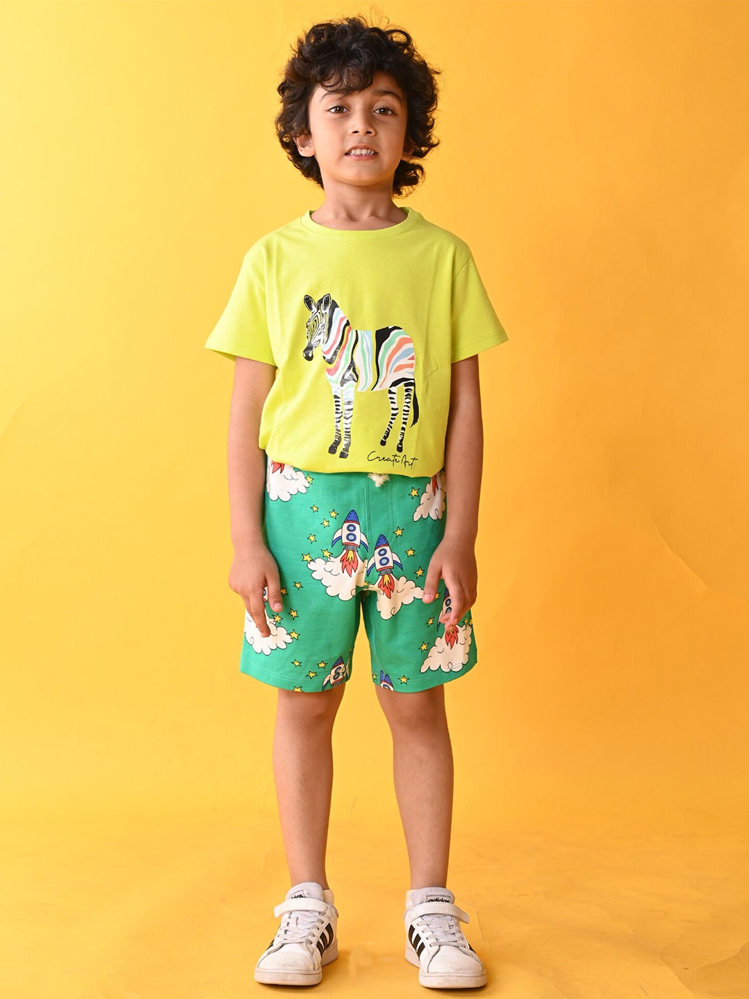 

Anthrilo Boys Printed Pure Cotton T-shirt With Shorts, Lime green