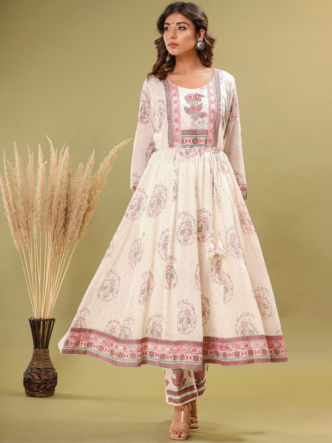 

Meena Bazaar Ethnic Motifs Printed Empire Kurta With Trousers & With Dupatta, Cream