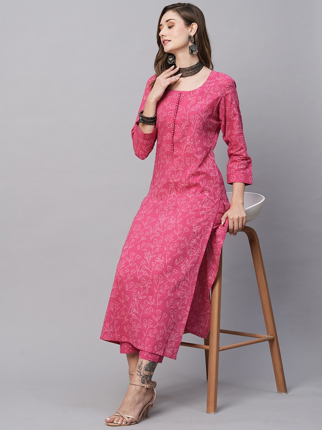 

KALINI Ethnic Motifs Printed Regular Kurta with Trousers, Pink