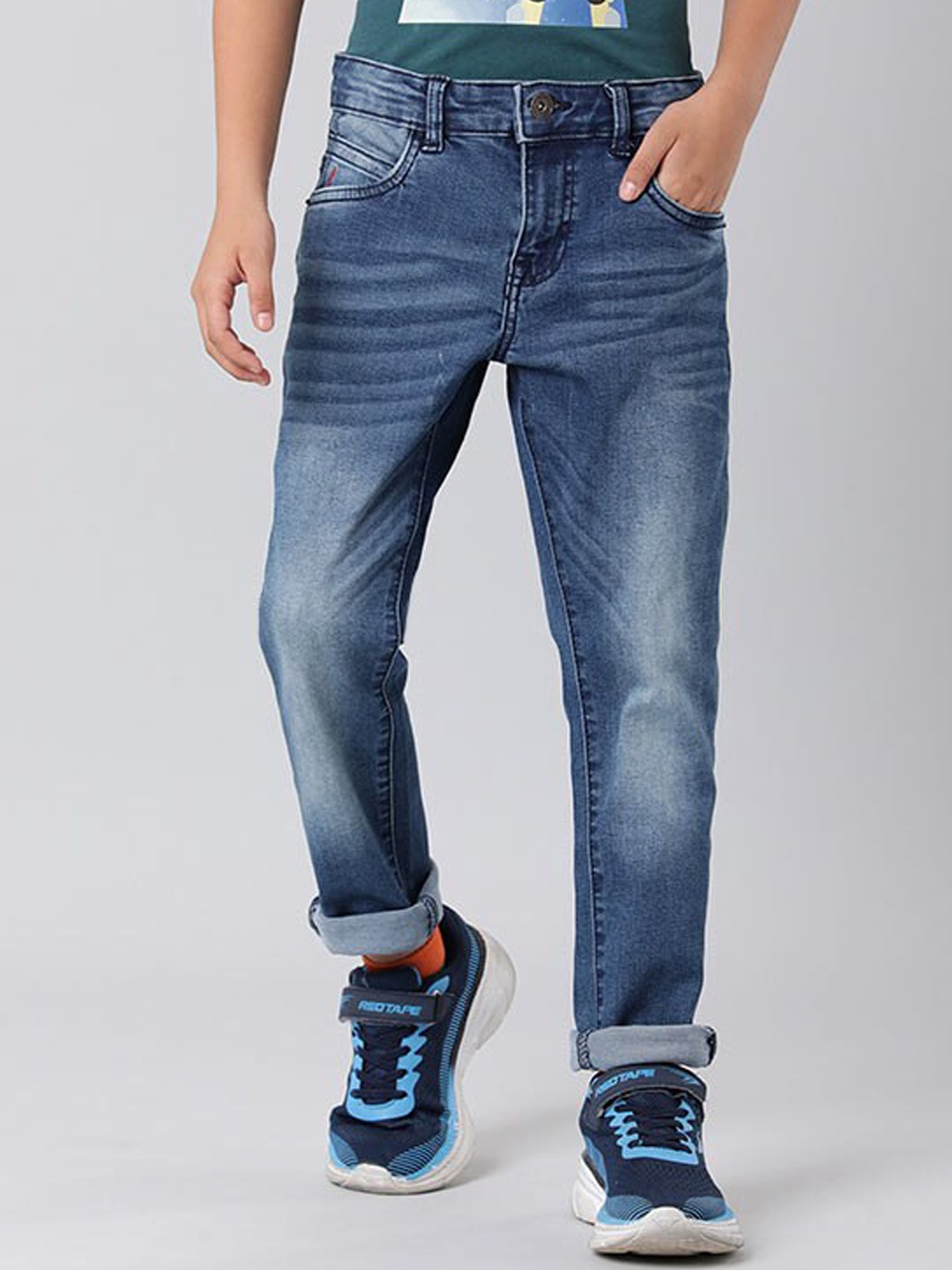 

Indian Terrain Boys Mid-Rise Light Fade Pure Cotton Jeans, Blue