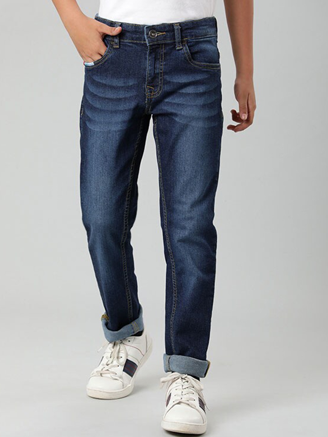 

Indian Terrain Boys Mid-Rise Light Fade Pure Cotton Jeans, Blue