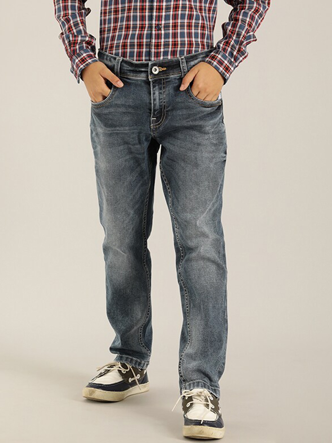 

Indian Terrain Boys Mid-Rise Heavy Fade Pure Cotton Jeans, Blue