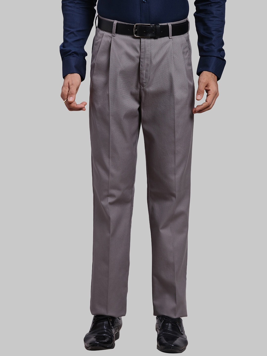 

ColorPlus Men Pleated Cotton Formal Trousers, Grey