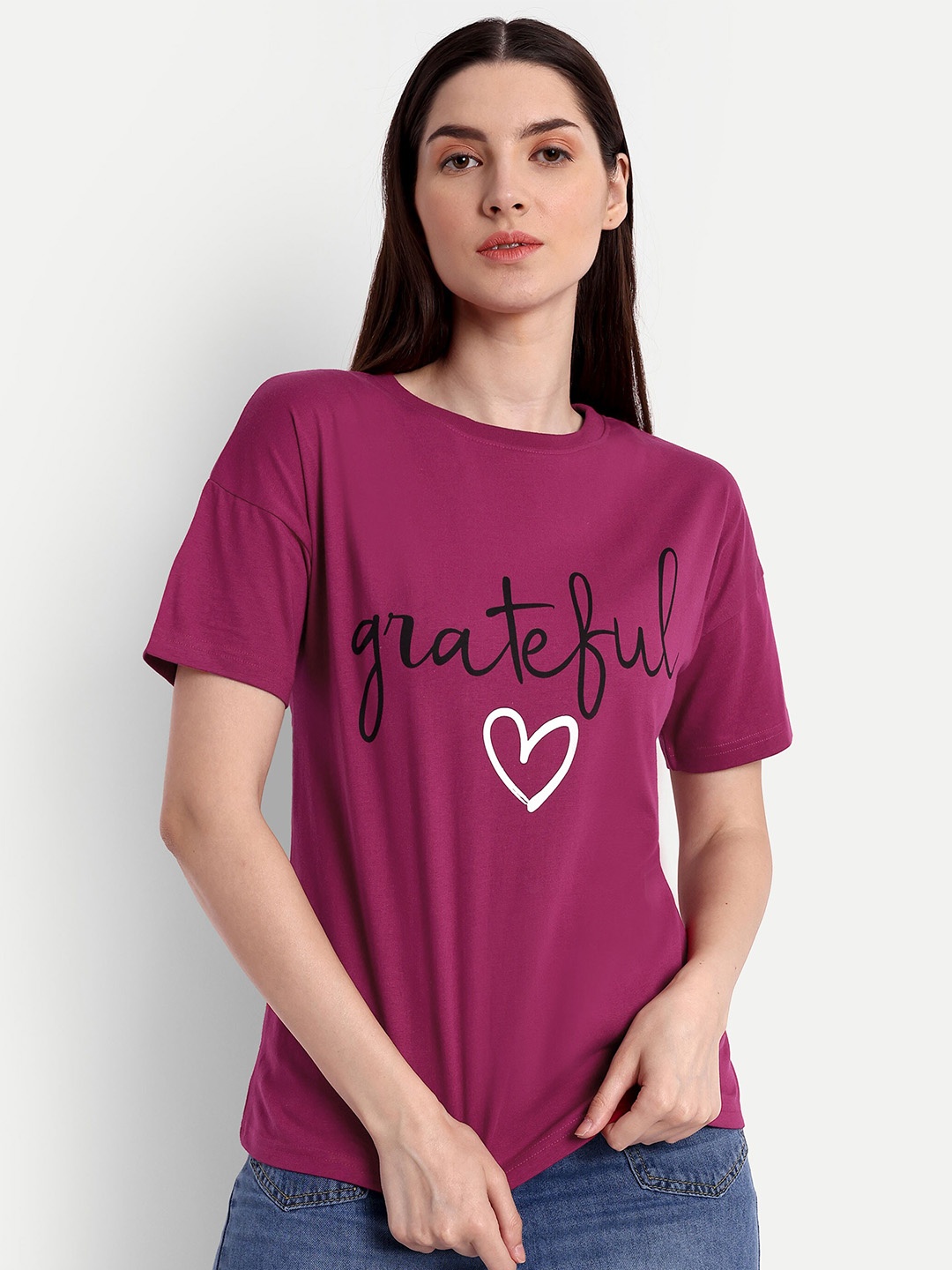 

iki chic Women Magenta Typography Printed T-shirt