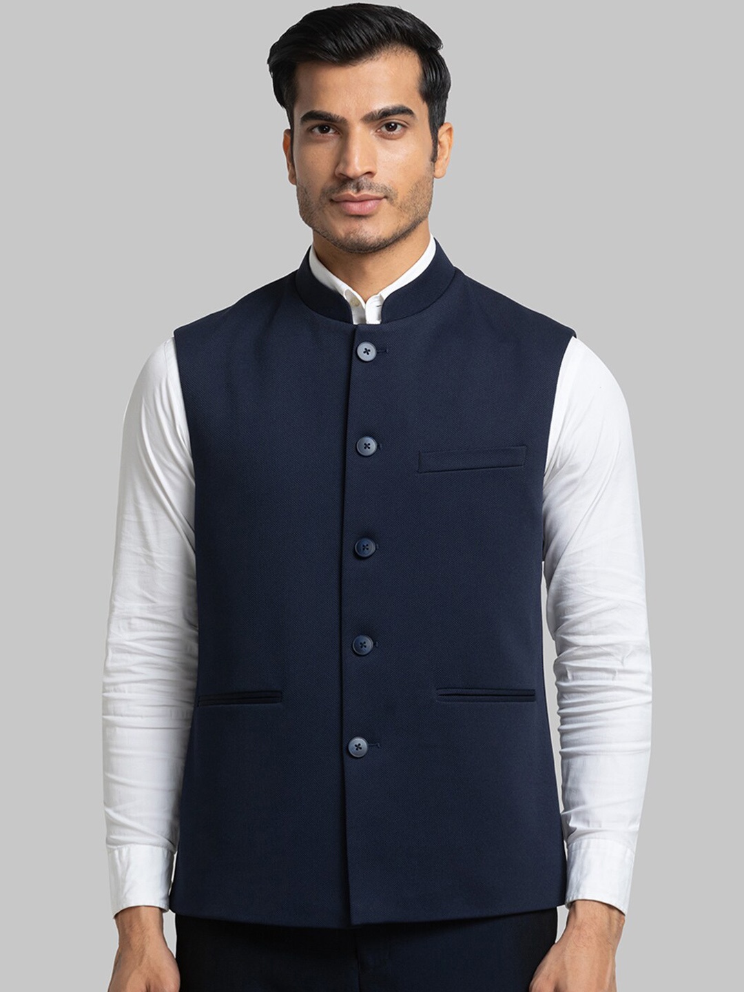 

Raymond Men Mandarin Collar Slim Fit Nehru Jacket, Blue