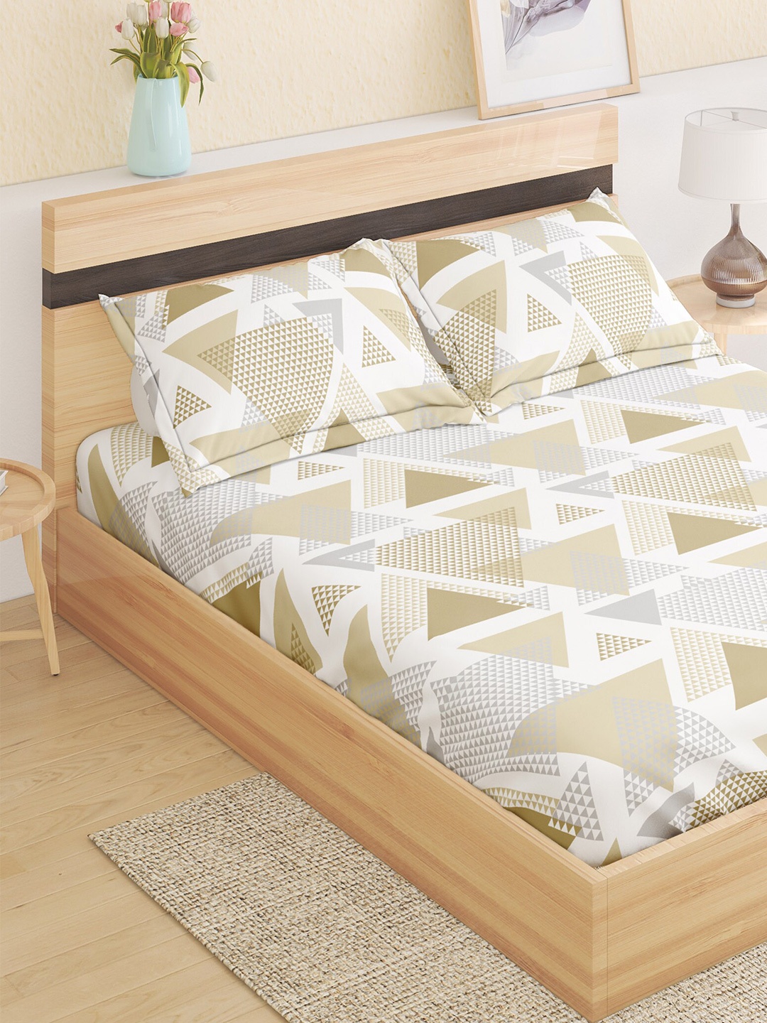 

Home Centre Pacific Juniper White Geometric 144 TC Queen Bedsheet With 2 Pillow Covers