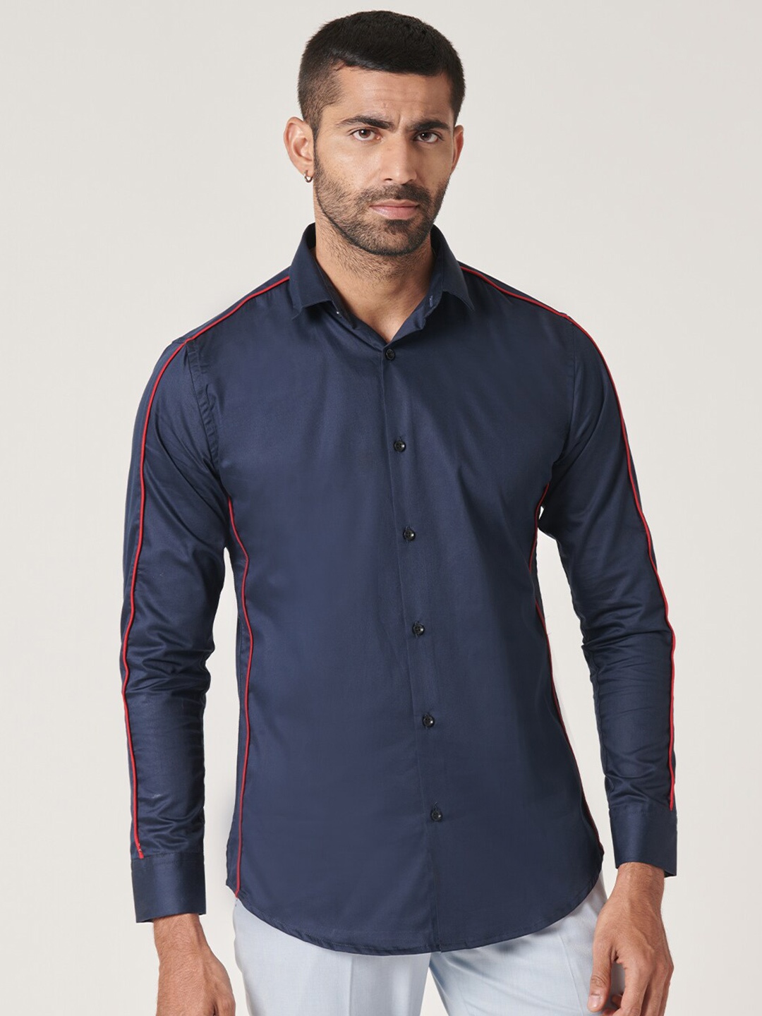 

MR BUTTON Spread Collar Long Sleeves Slim Fit Formal Cotton Satin Shirt, Blue