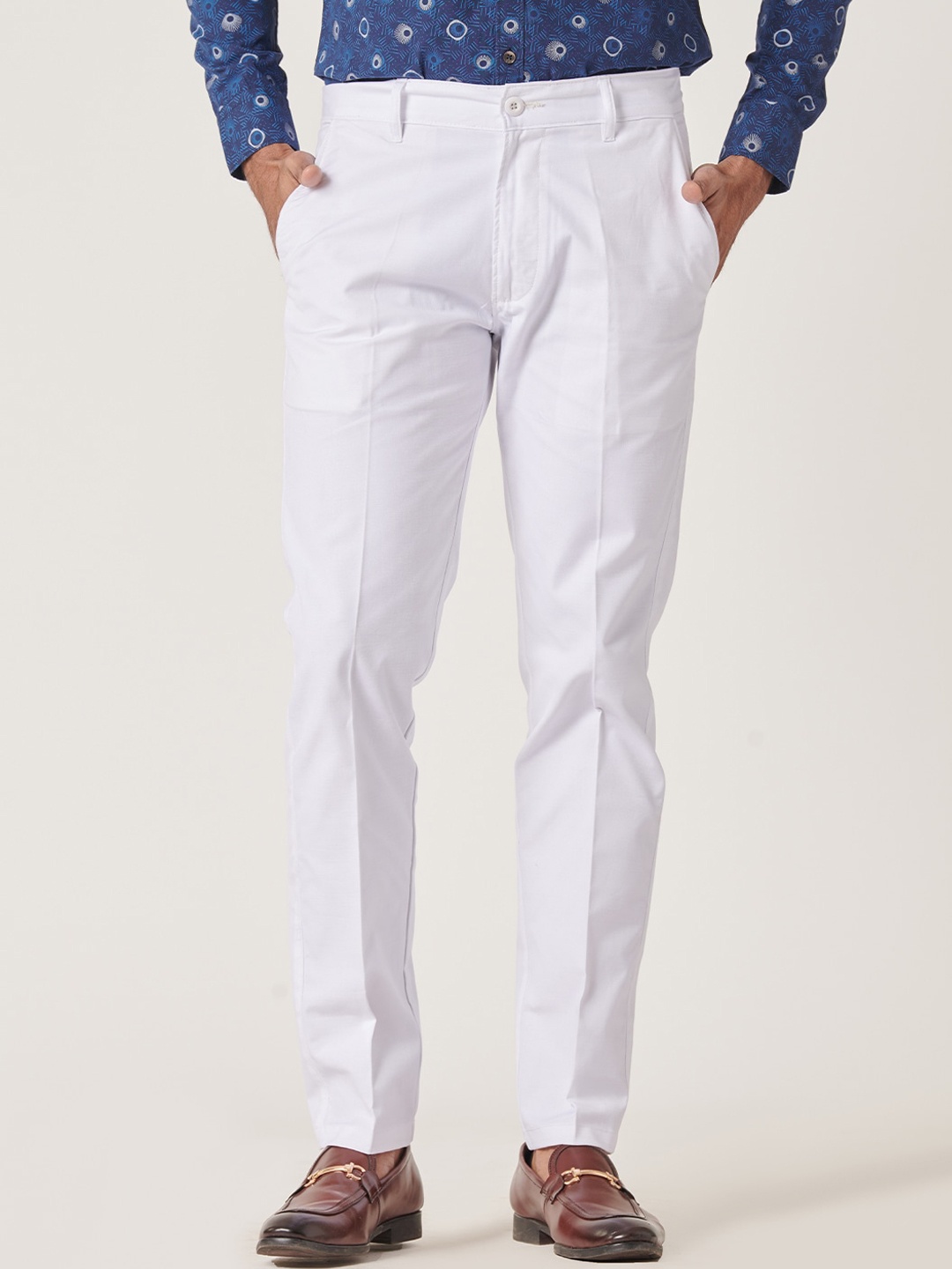 

MR BUTTON Men Slim Fit Regular Trousers, White