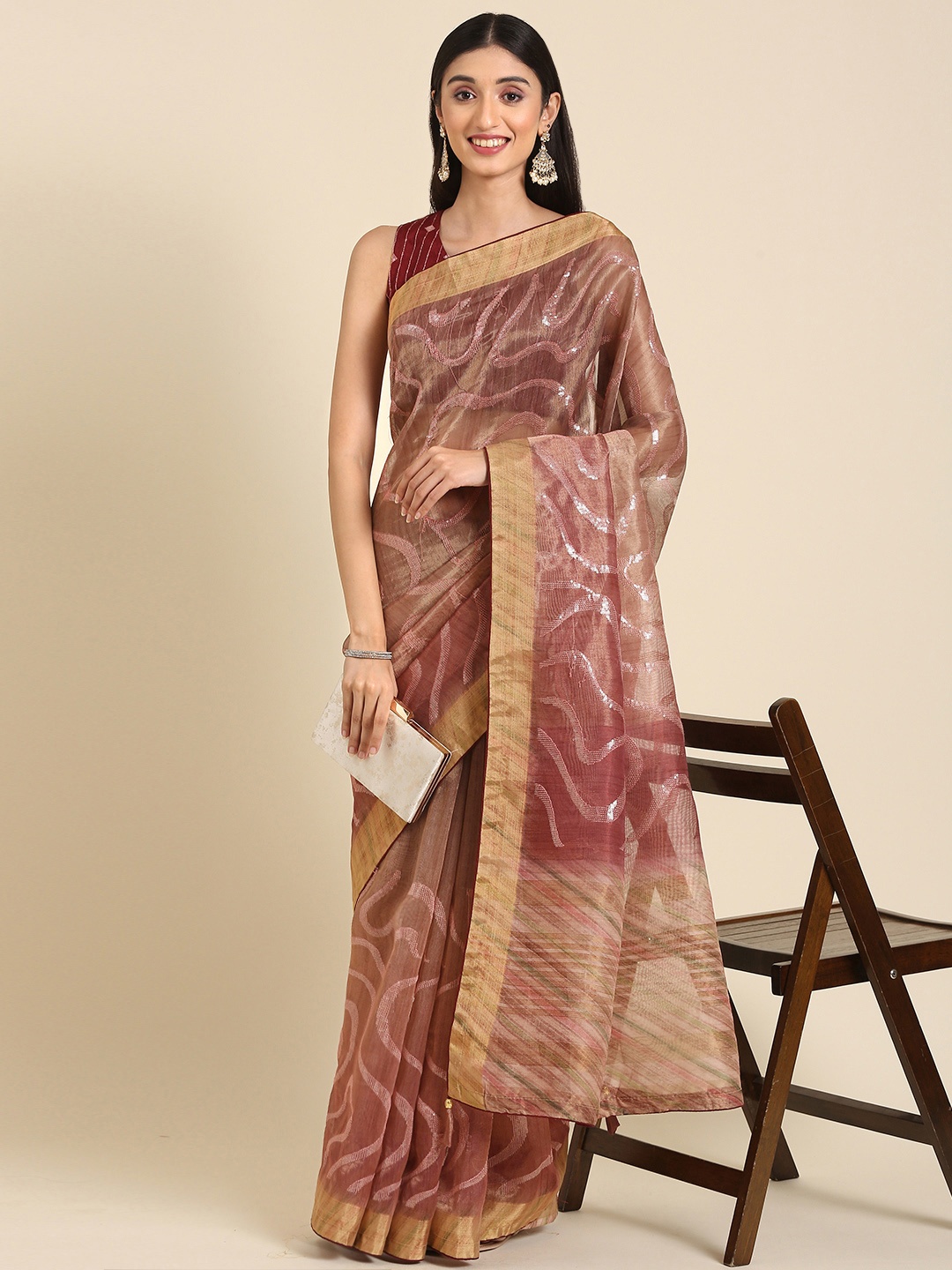 

Anouk Abstract Embroidered Sequinned Saree, Peach