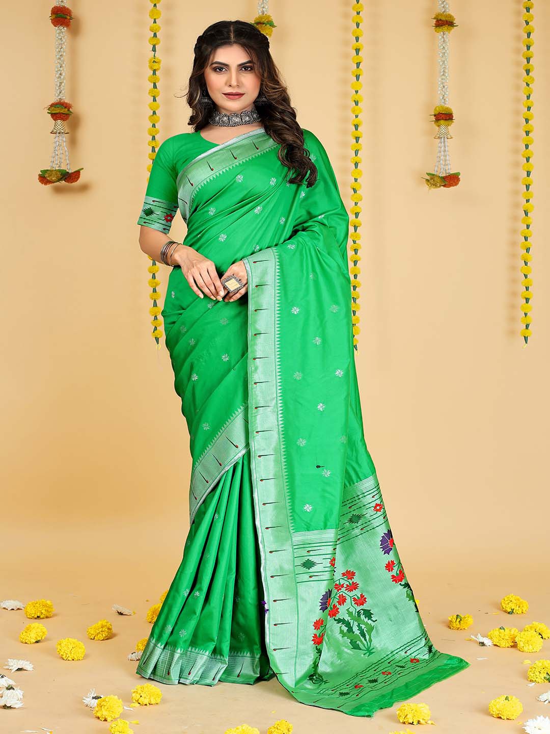 

Mitera Woven Design Floral Zari Art Silk Saree, Green