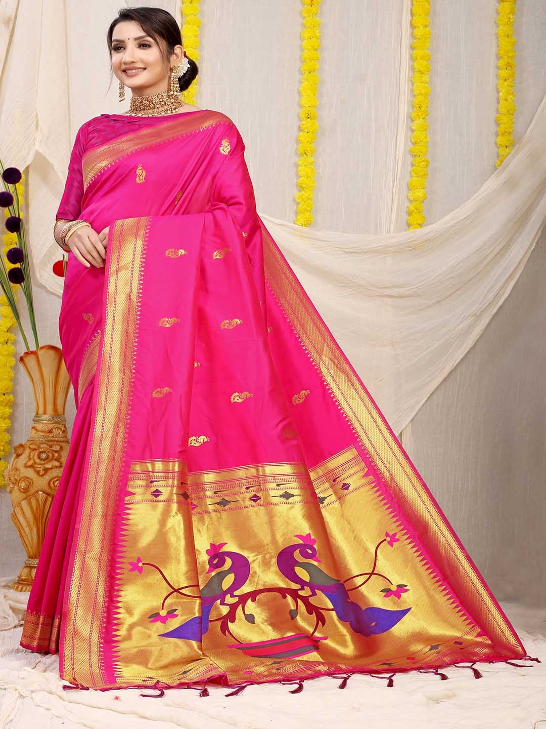 

Mitera Pink & Gold-Toned Ethnic Motifs Woven Design Zari Saree