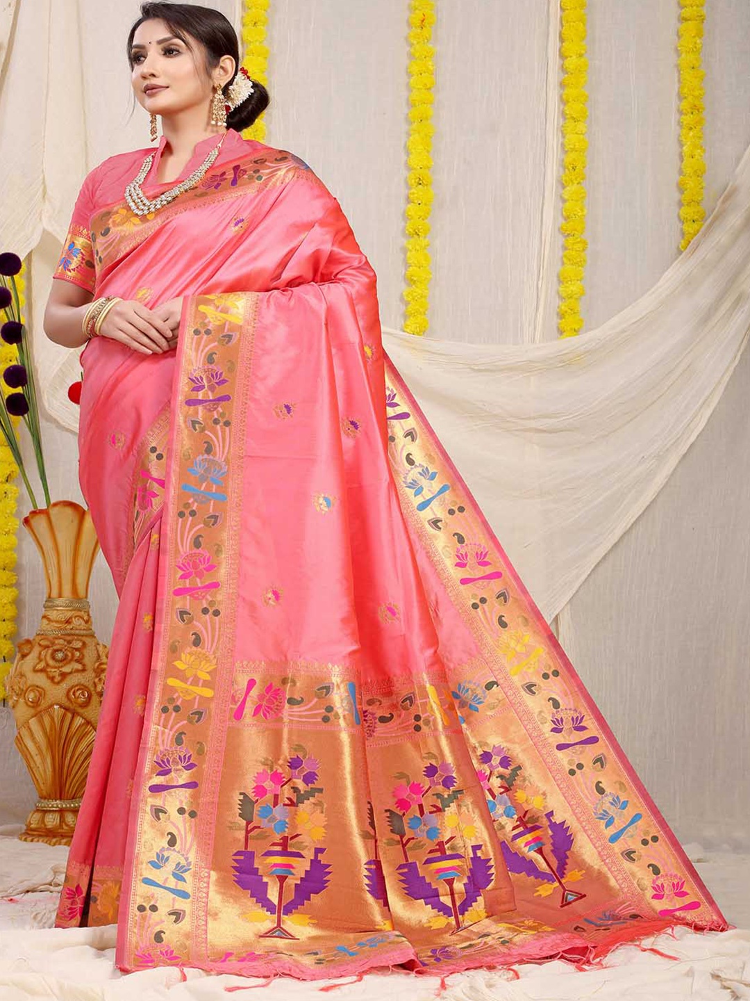 

Mitera Pink & Gold-Toned Ethnic Motifs Woven Design Zari Saree