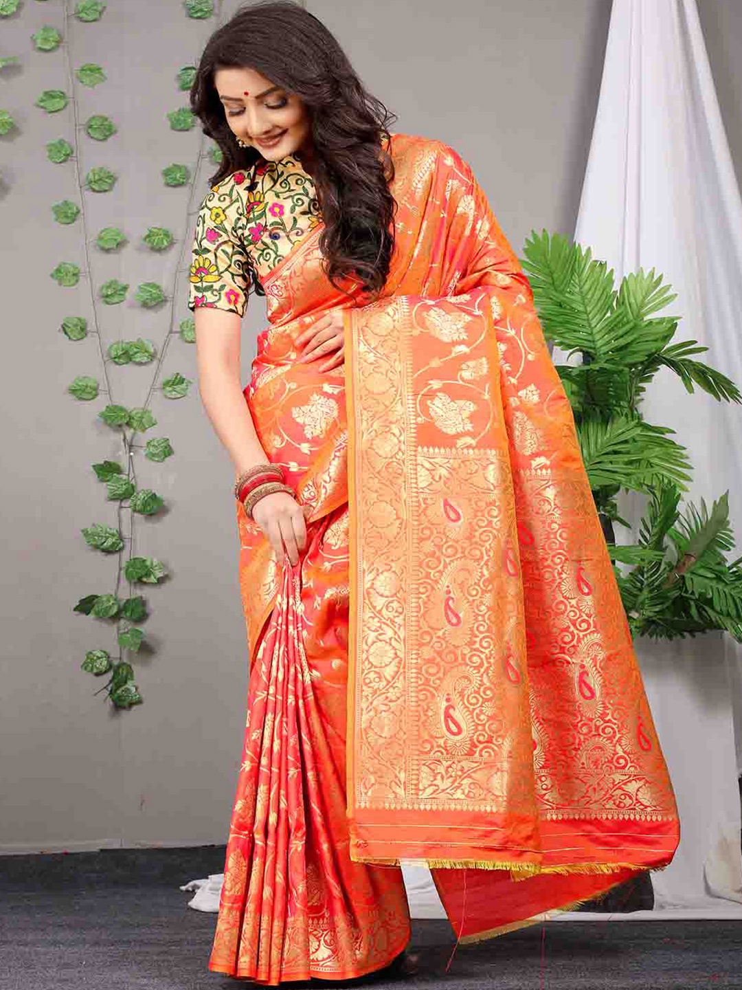 

Mitera Orange & Gold-Toned Woven Design Zari Art Silk Saree
