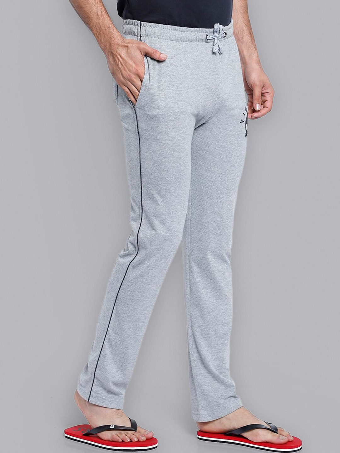 

Free Authority Men Punisher Printed Cotton Lounge Pants, Grey