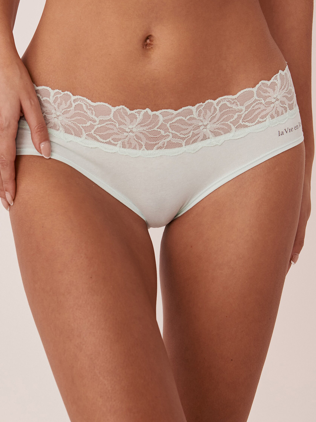

La Vie en Rose Women Low-Rise Basic Brief 20100285-40137, Blue
