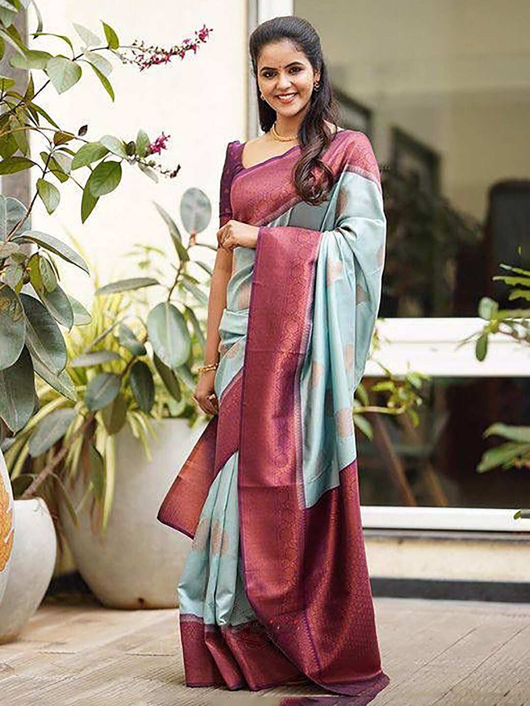 

KALINI Ethnic Motif Woven Design Zari Kanjeevaram Saree, Blue