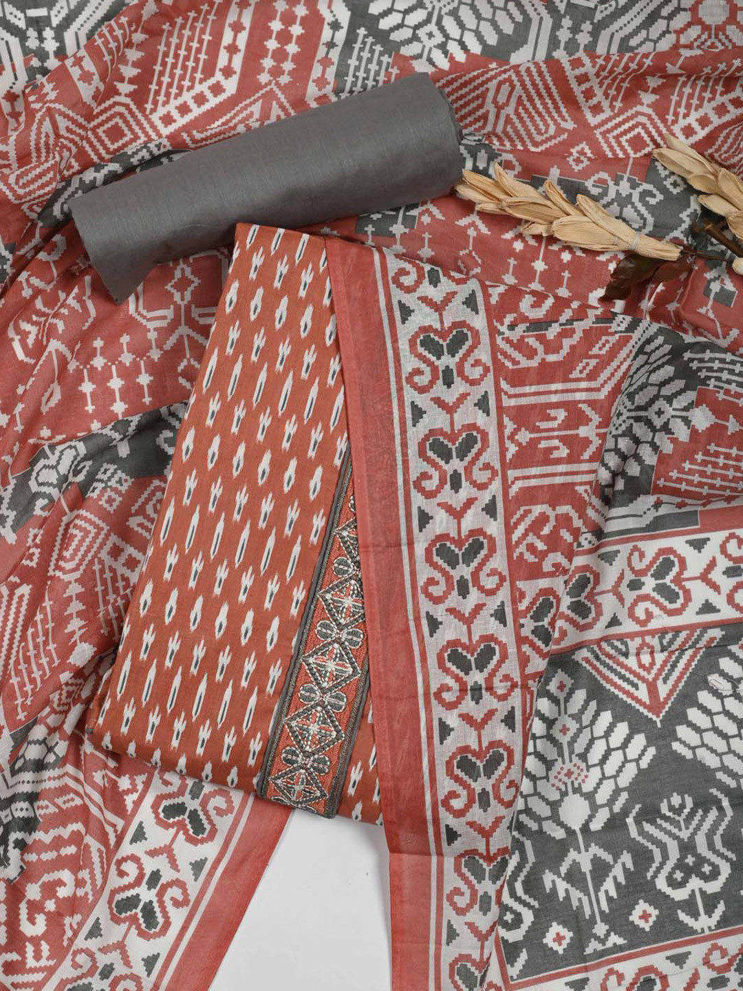 

Meena Bazaar Ethnic Motifs Printed Unstitched Dress Material, Pink