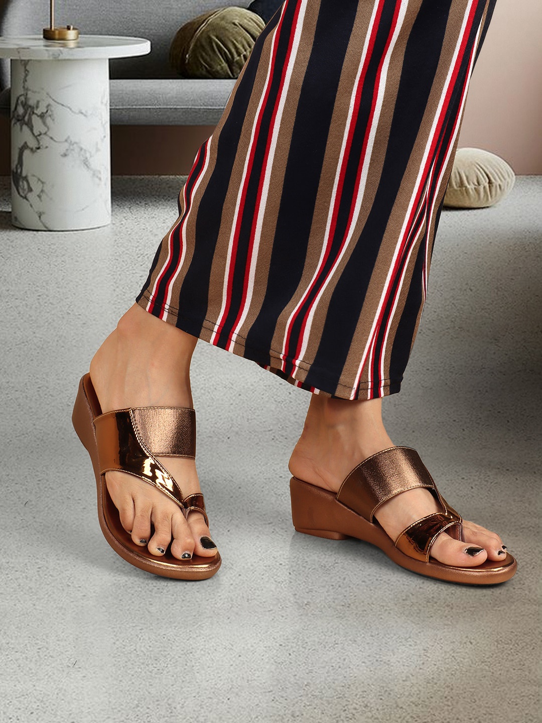 

ICONICS One Toe Comfort Heels, Copper
