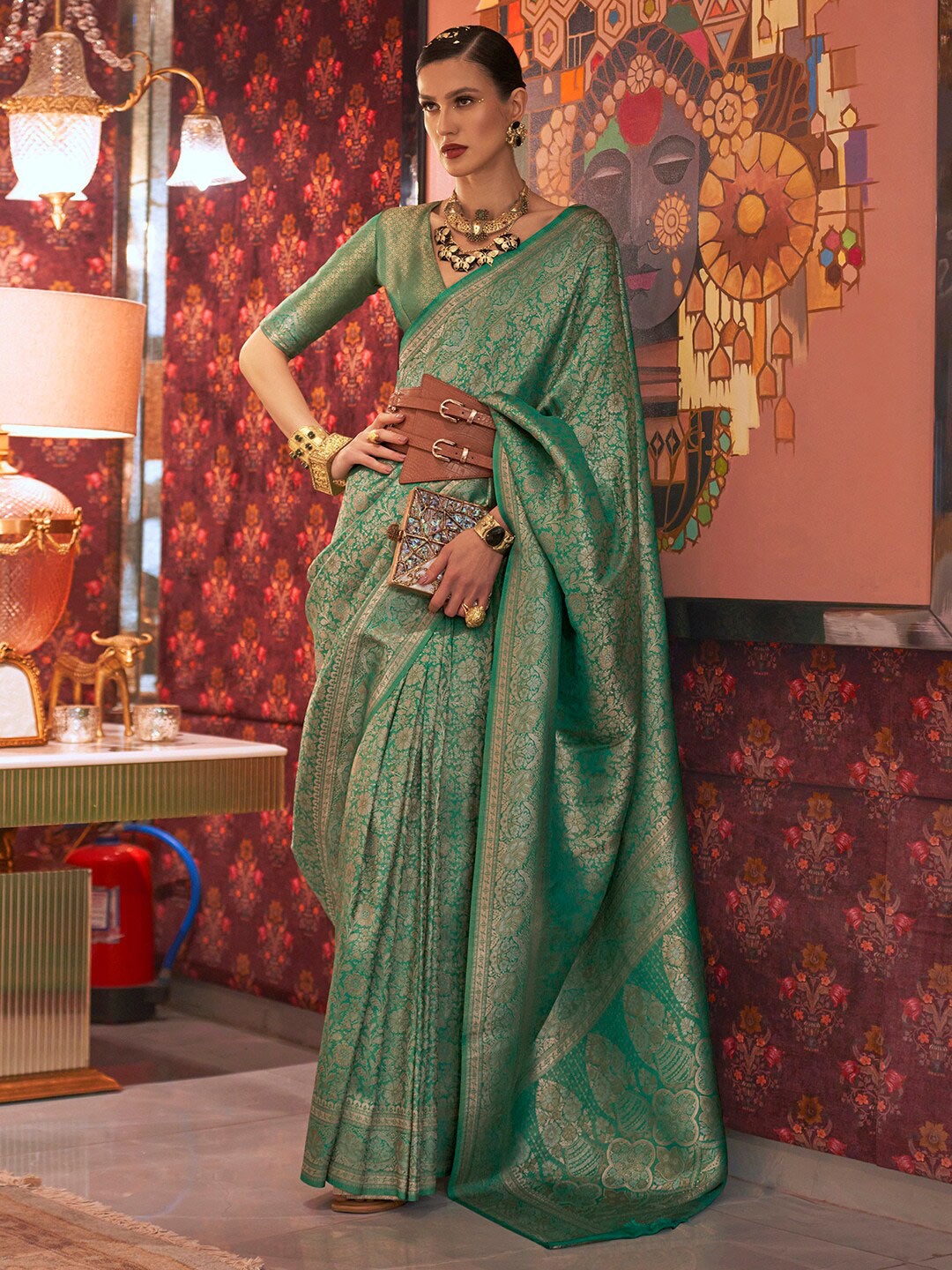 

Mitera Sea Green & Gold-Toned Ethnic Motifs Banarasi Saree