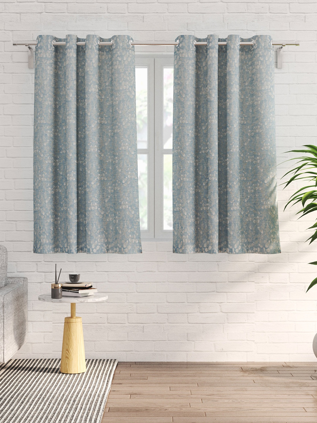 

Home Centre Morris Blue & White 2 Pieces Floral Printed Black Out Window Curtains
